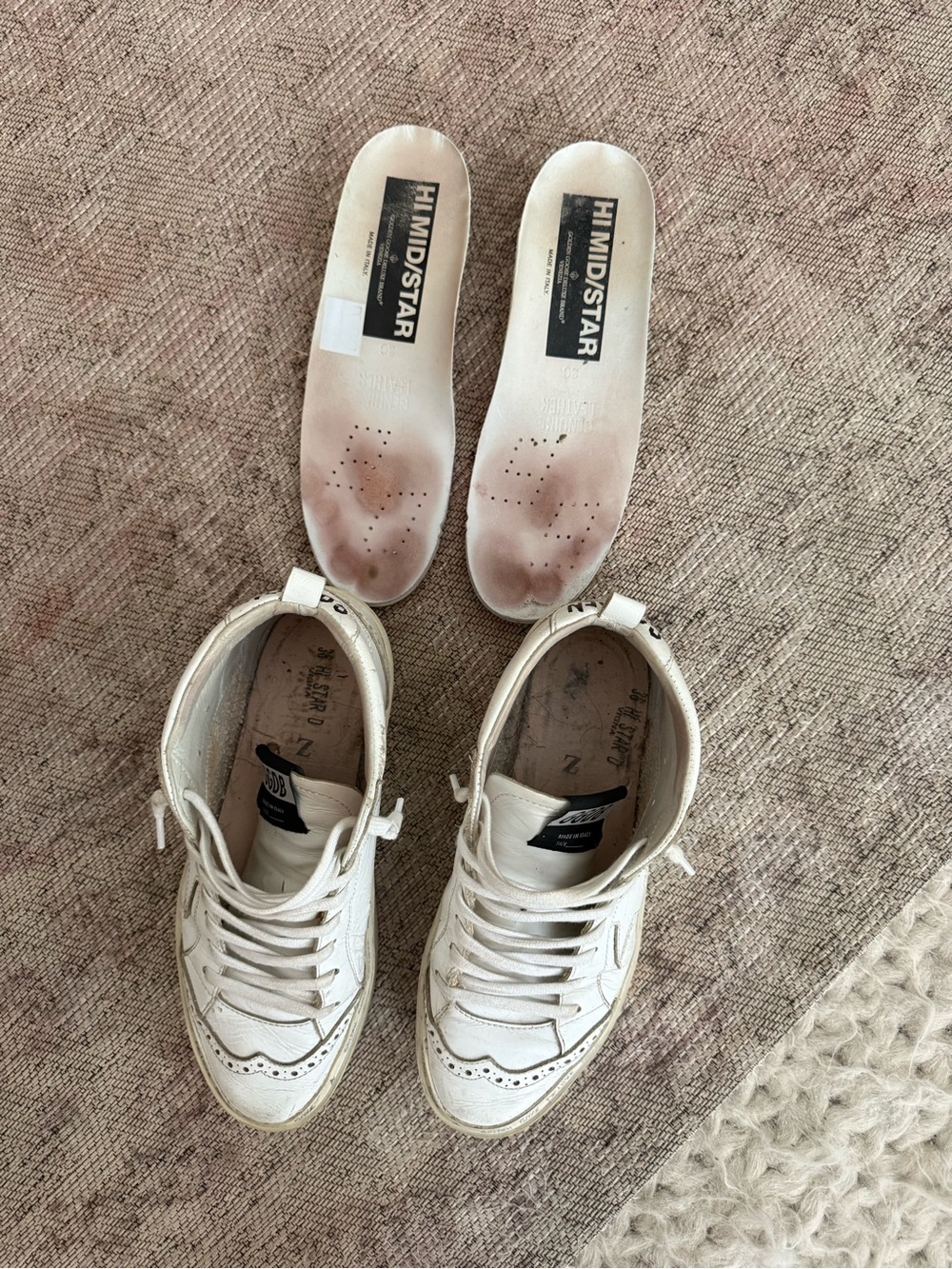 Golden Goose Hi Mid Star Sneaker in White - Size 36 - Picture 8 of 8